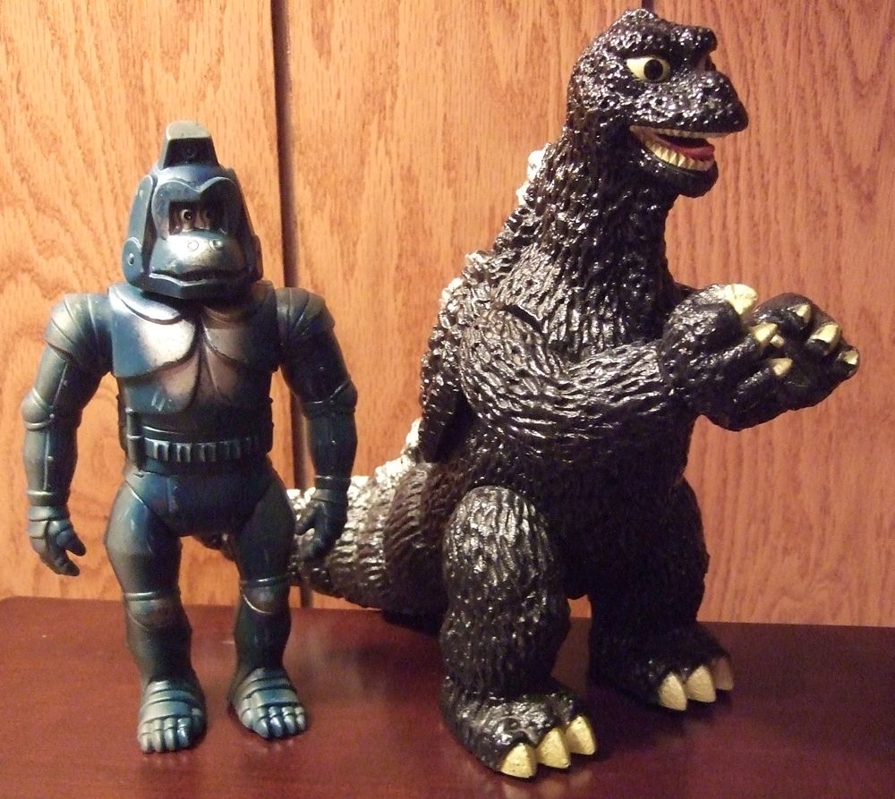 Giant Godzilla figures | skullbrain.org Giant Godzilla figures | skullbrain.org